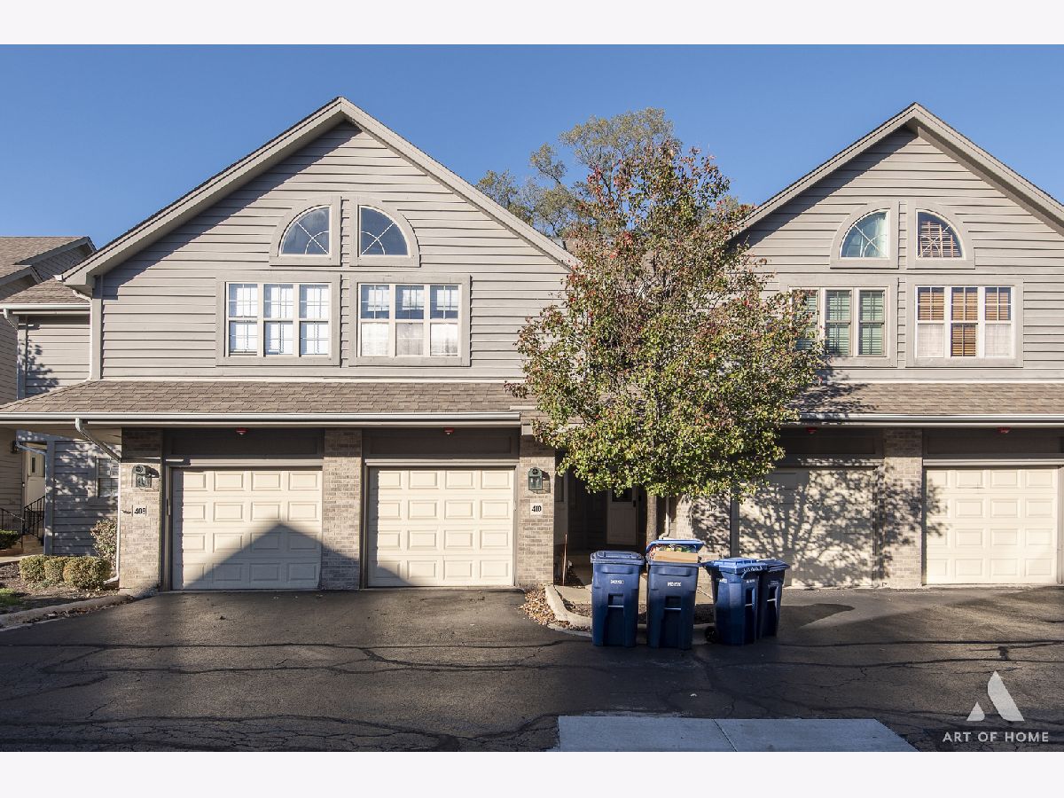 Townhomes Sold Clarendon Court Clarendon Hills Illinois, 410 Clarendon