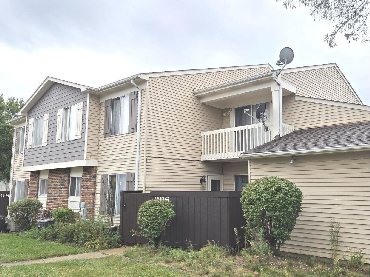Townhomes & Condos Sold Pine Meadows Bolingbrook Illinois, 29 Fernwood