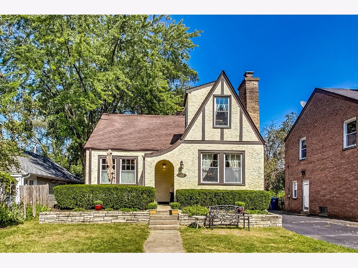 Homes & Condos & Townhomes Sold Ravinia Highland Park Illinois, 555 Broadview
