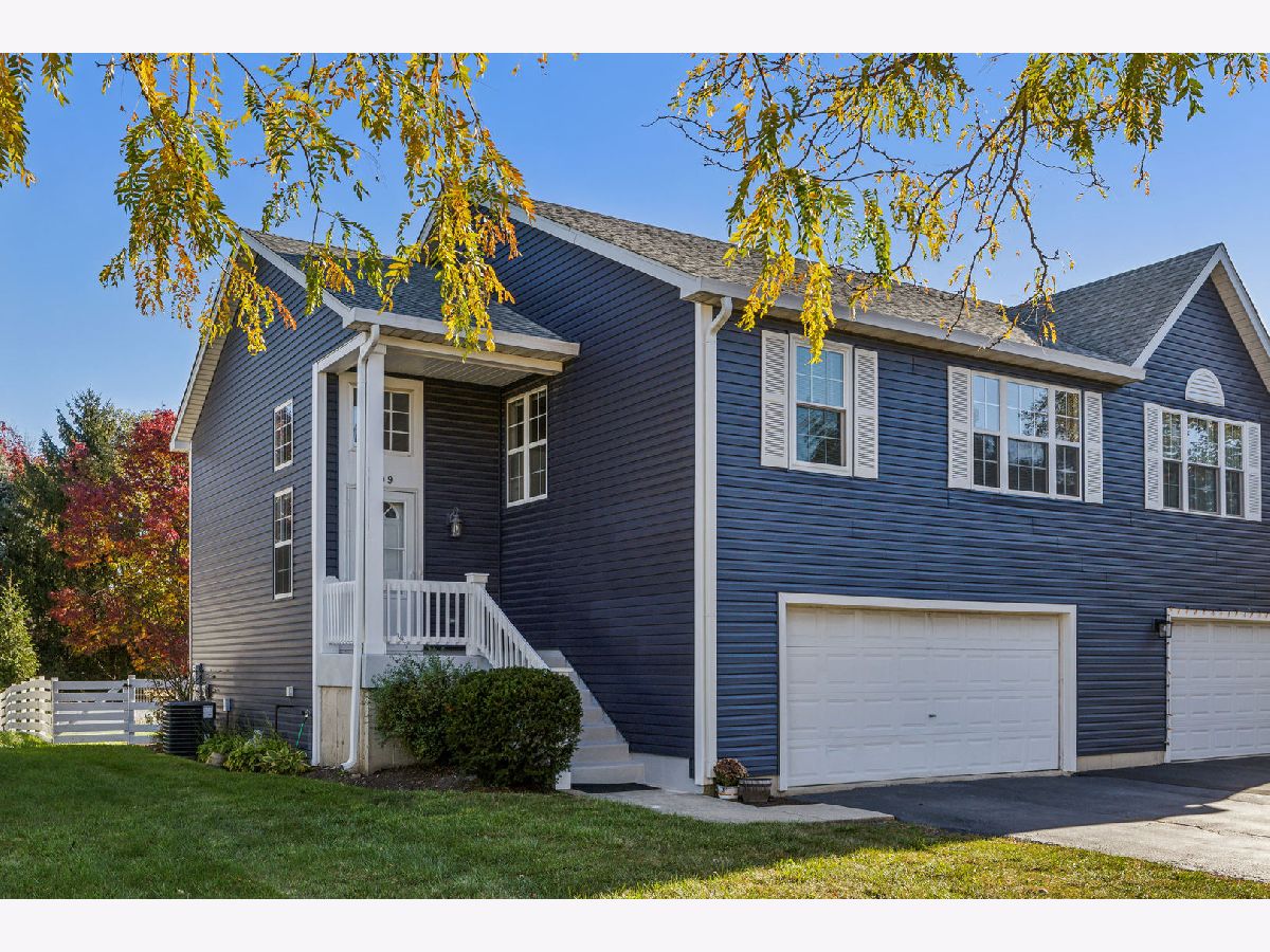 Homes & Townhomes Sold Heritage Of Oswego Oswego Illinois, 409 Newport