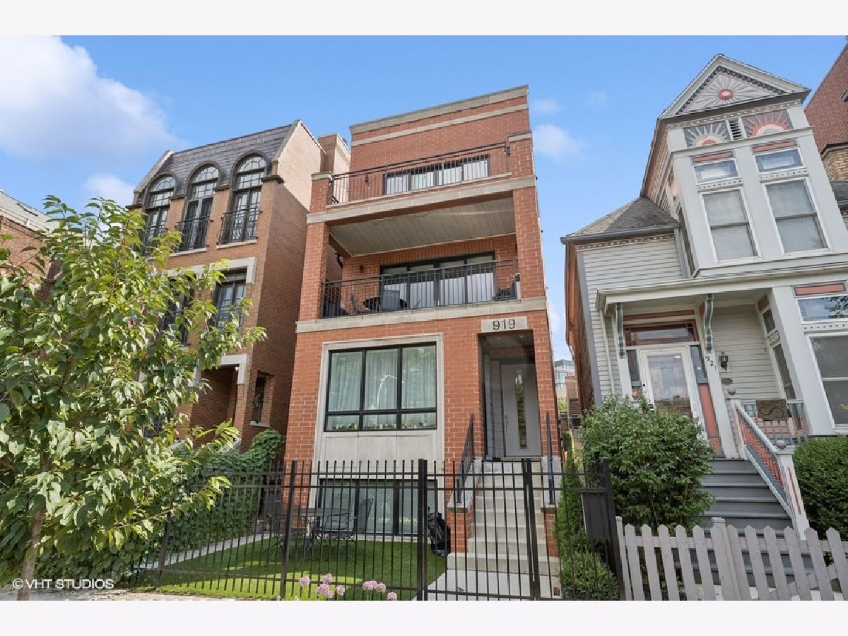 Condos & Townhomes Sold Wrightwood Neighbors Chicago Illinois, 919 Wrightwood