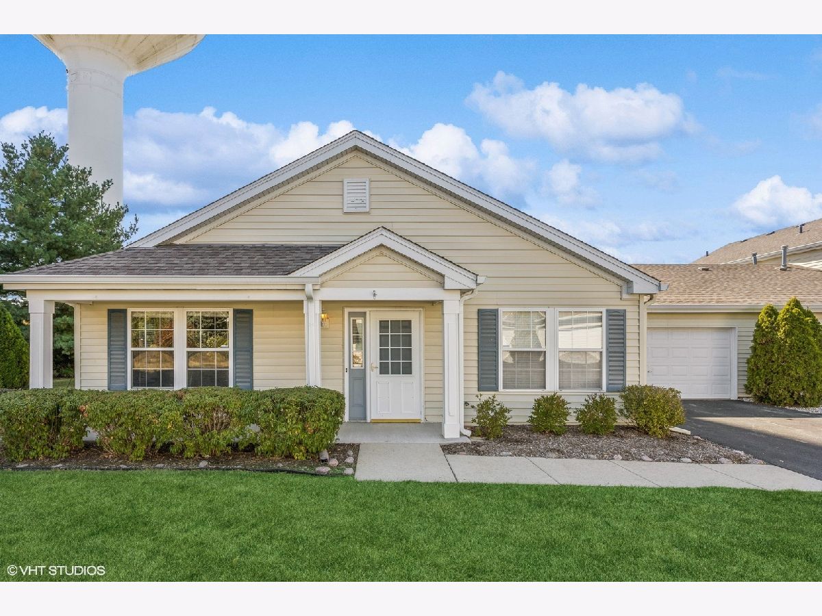 Homes & Townhomes & Condos Sold Ogden Falls Oswego Illinois, 145 Waterbury