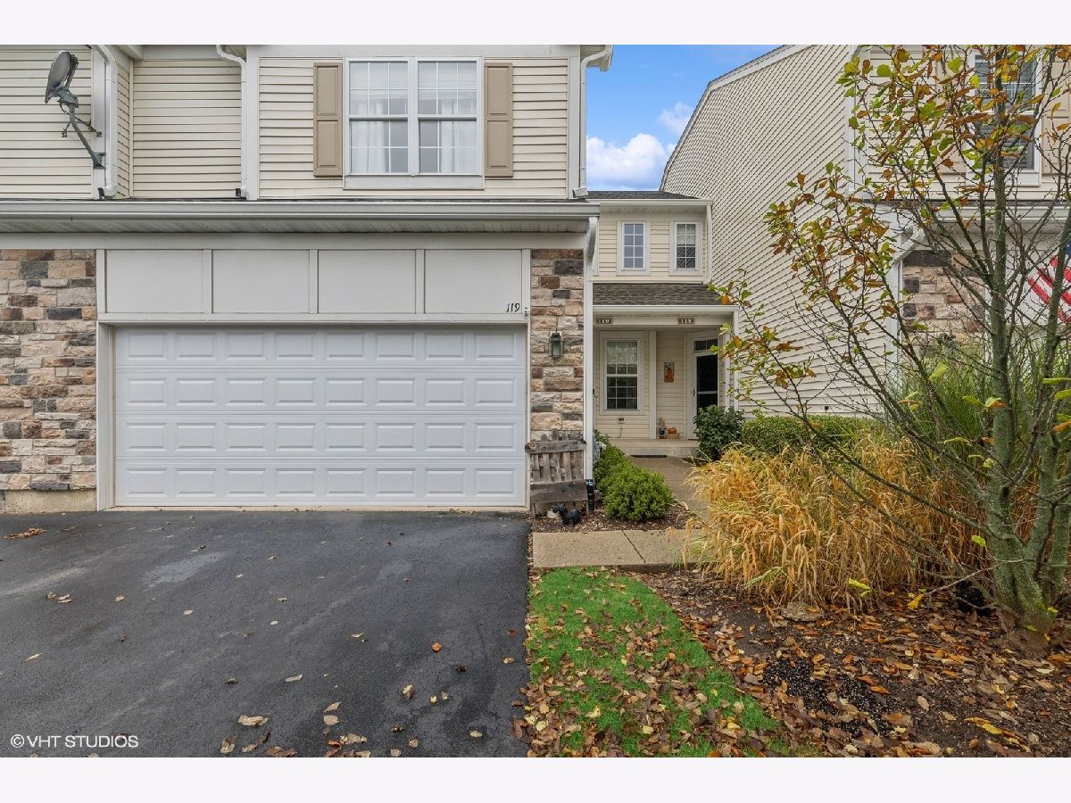 Townhomes Sold Terra Springs Volo Illinois, 119 Harvest