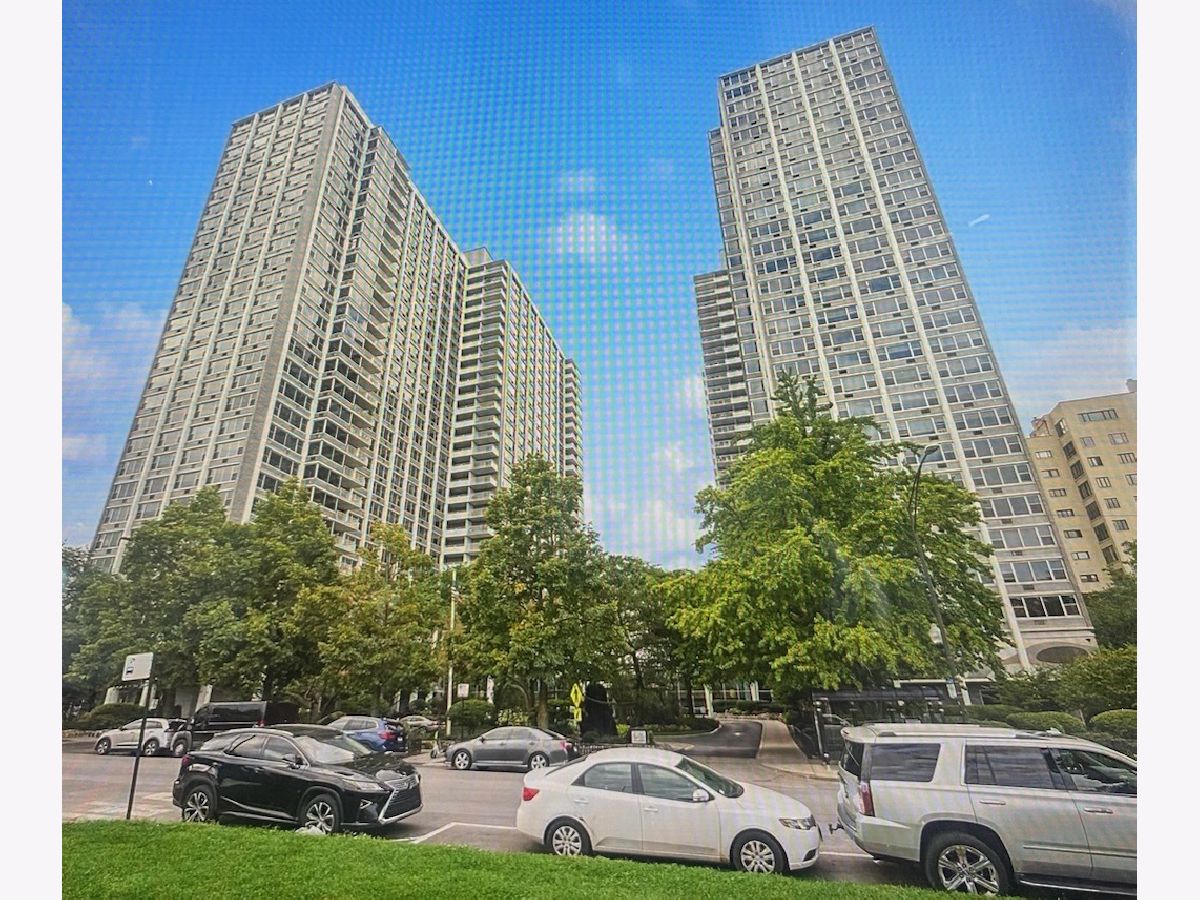 Condominiums Rented Imperial Towers Chicago Illinois, 4250 Marine
