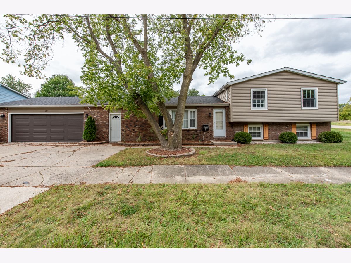 Homes Sold Sharon Park Zion Illinois, 2001 34th