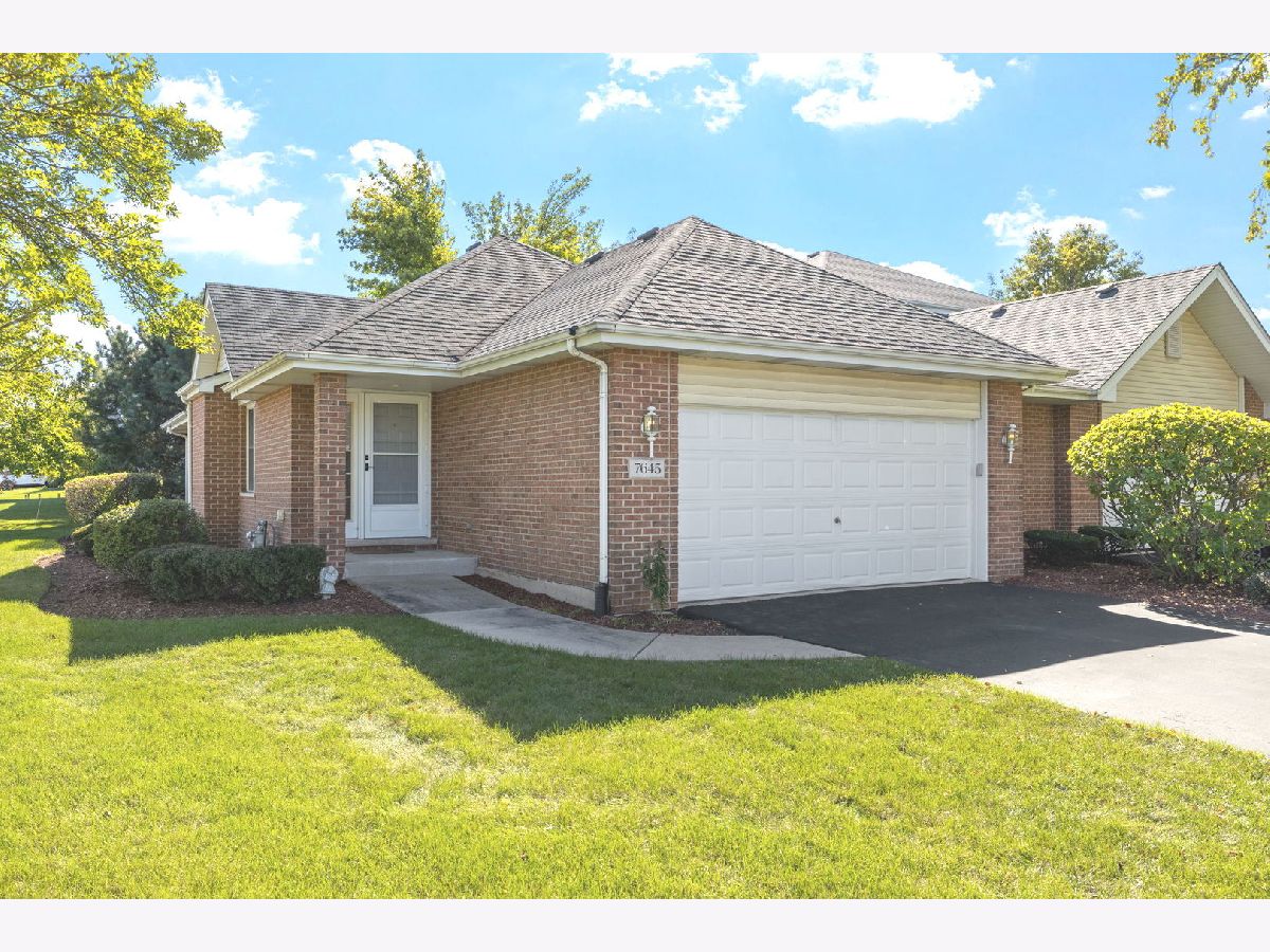 Homes & Townhomes Sold Hunter Woods Frankfort Illinois, 7645 Thistlewood