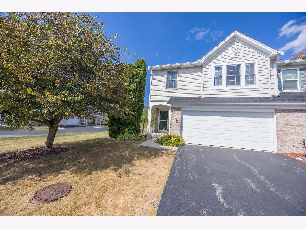 Townhomes & Condos Sold Autumn Ridge Crest Hill Illinois, 1362 Root