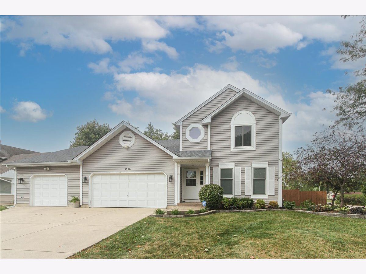 Homes Sold Country Brook Elgin Illinois, 1350 Sebring