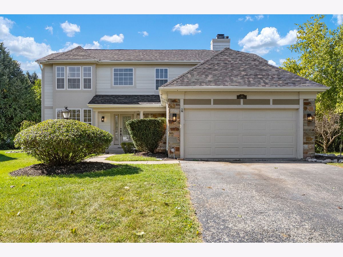 Homes Sold Concord Oaks Gurnee Illinois, 988 Cheswick