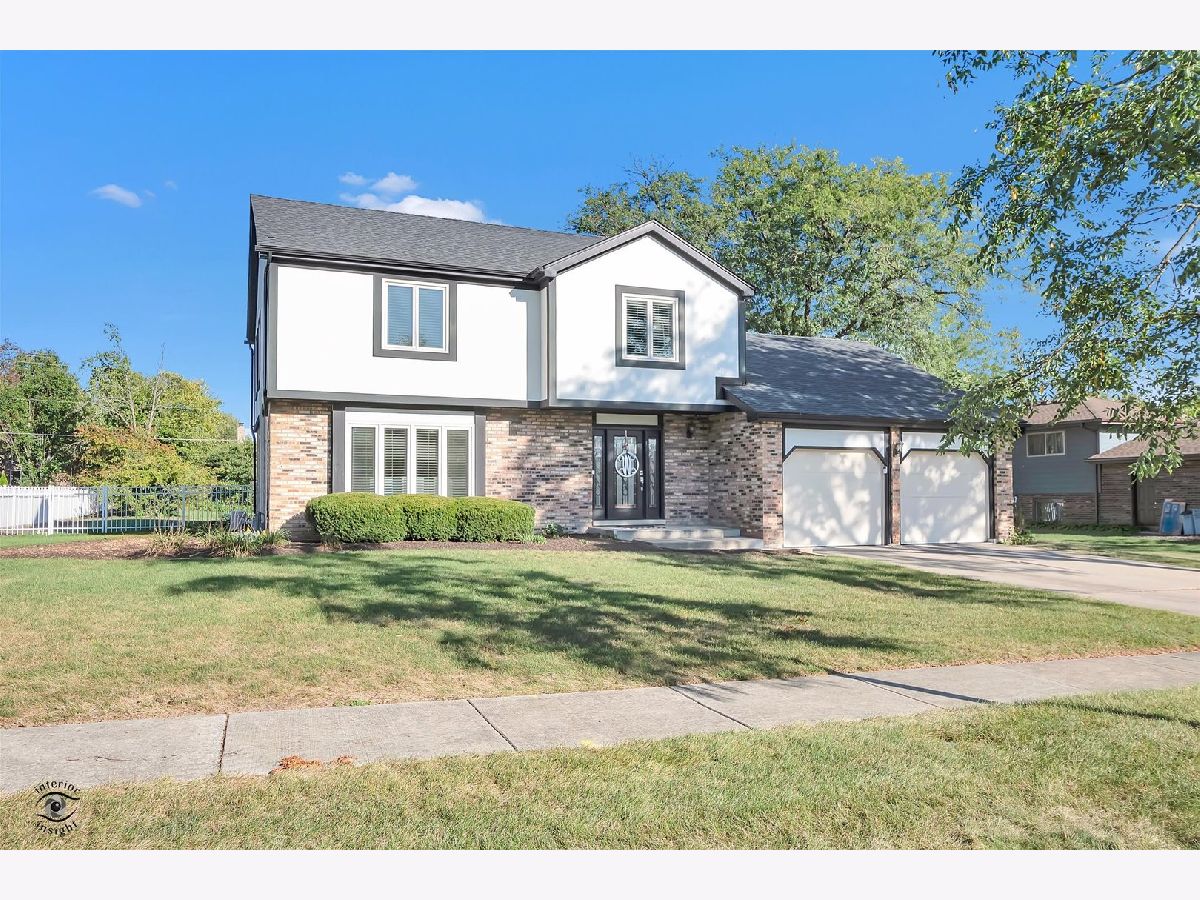 Homes & Townhomes & Condos Sold Brookside Frankfort Illinois, 225 Mulberry