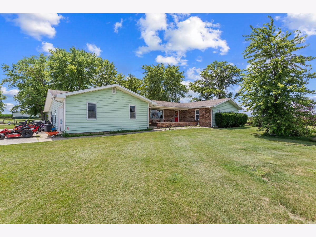  Sold Sadorus Illinois, 431 County Road 700