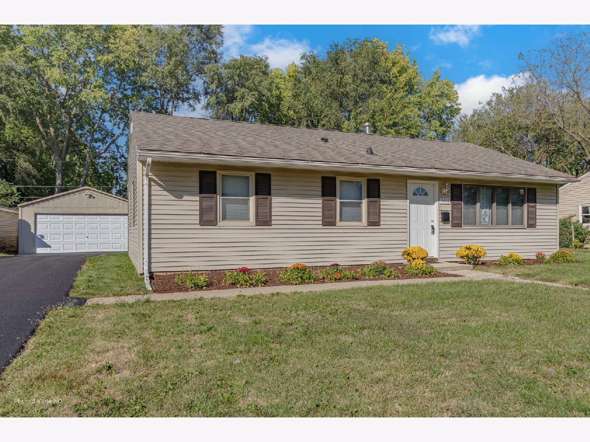Homes Sold Marycrest Joliet Illinois, 2011 Capri