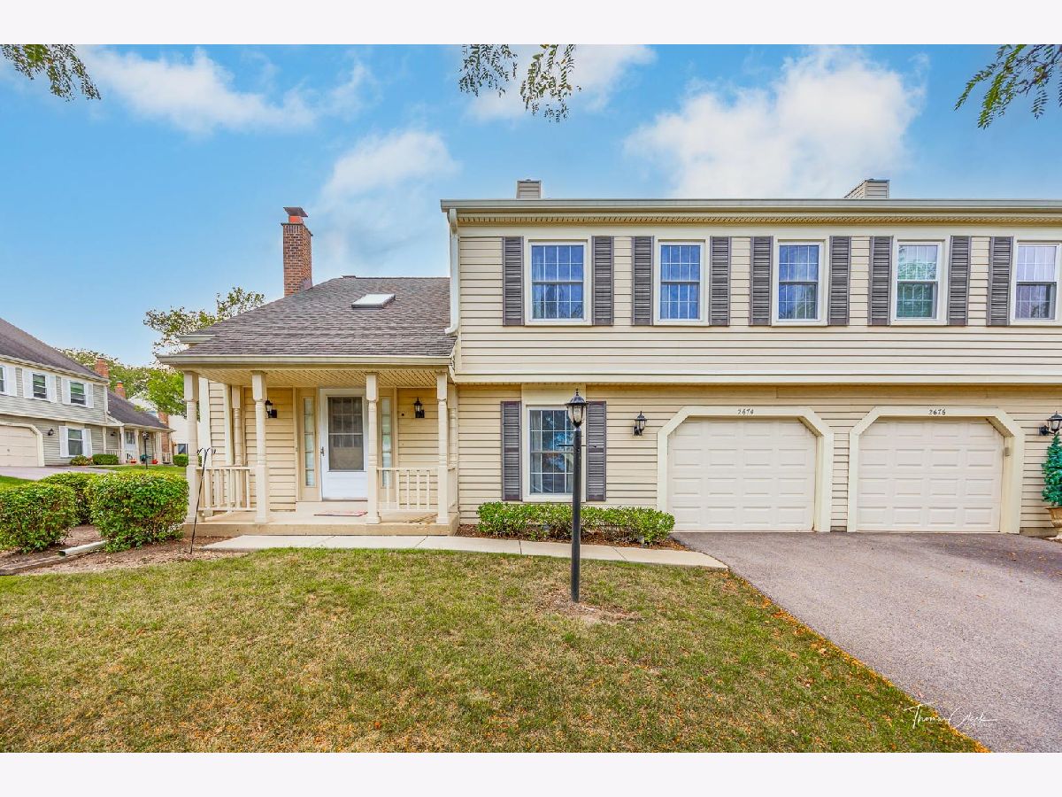 Townhomes & Condos Rented College Hill Schaumburg Illinois, 2674 College Hill