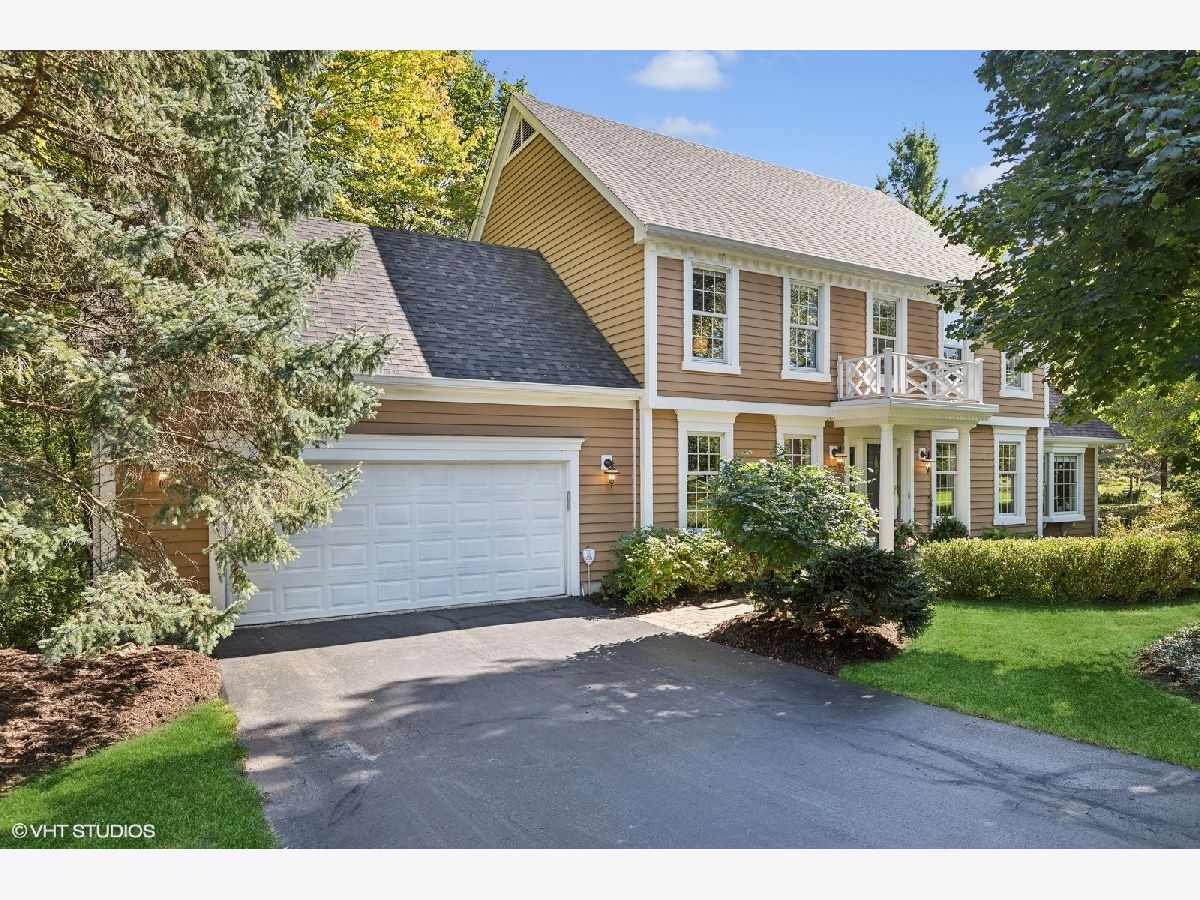 Homes Sold Indian Hill Trails Crystal Lake Illinois, 657 Saddle Ridge