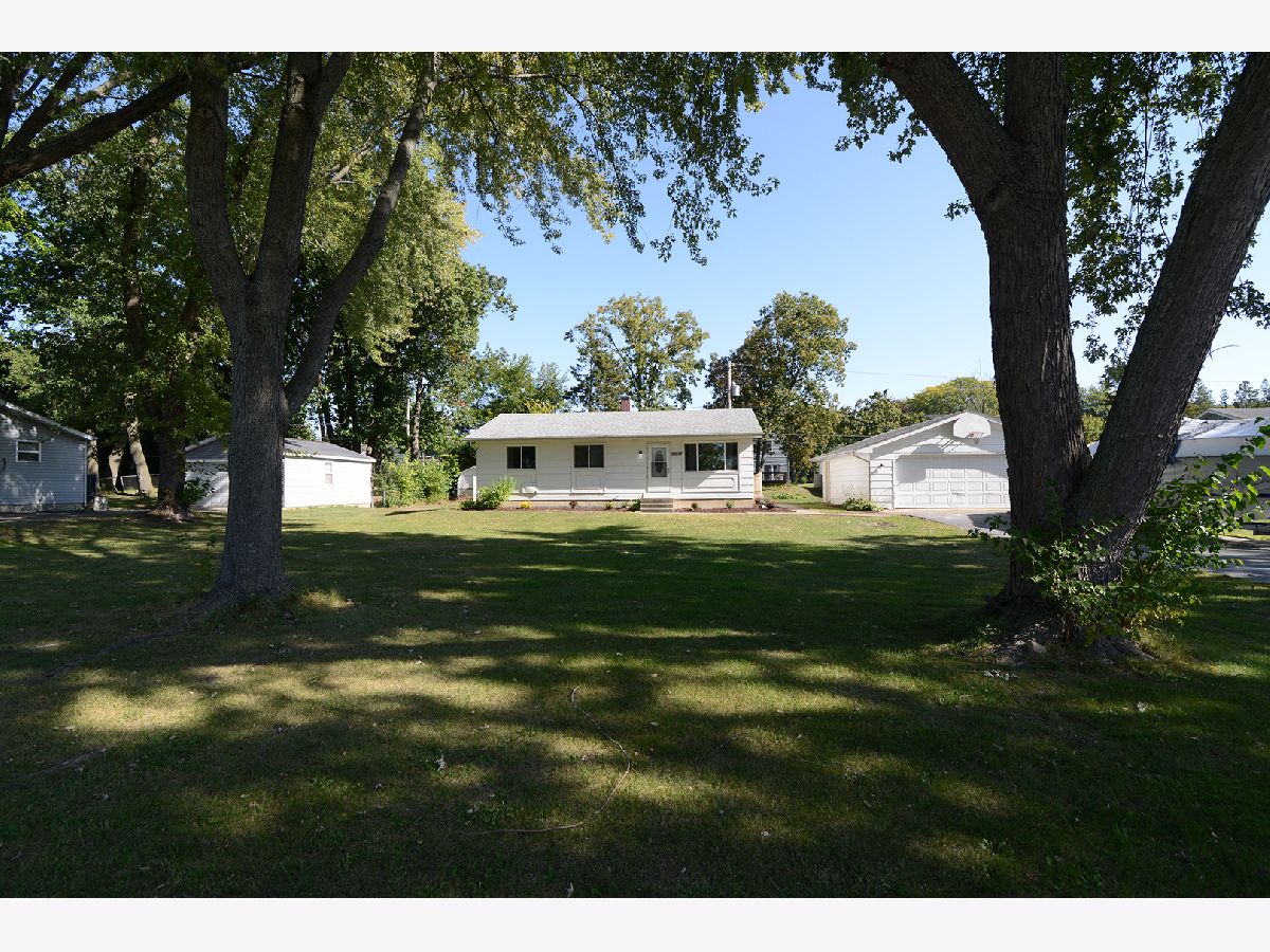 Homes Sold Chesney Shores Lake Villa Illinois, 25227 Columbia Bay