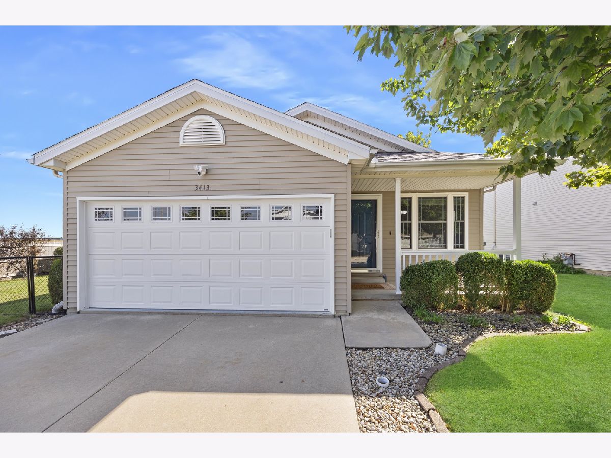 Condos & Townhomes & Homes Sold Prairieview Estates Bloomington Illinois, 3413 Mcniff