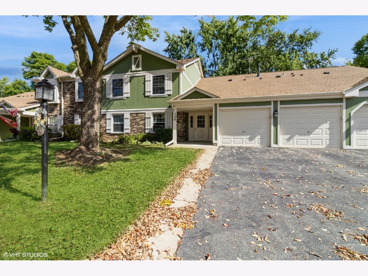 Condominiums & Homes Sold Lexington Lane Schaumburg Illinois, 136 Century