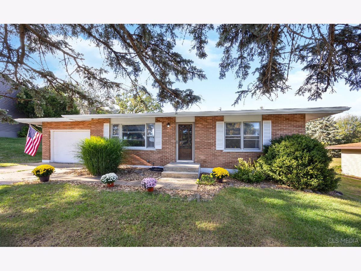 Homes Sold Pistakee Hills Mchenry Illinois, 916 Hayden