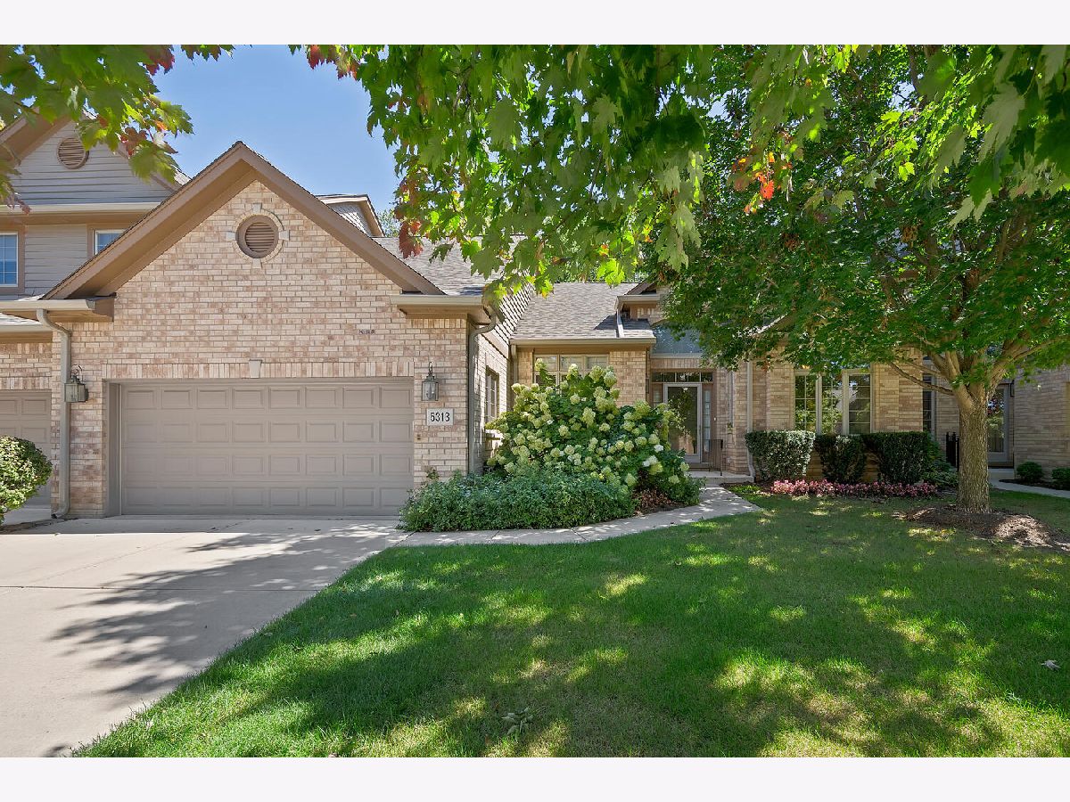 Townhomes & Homes Sold Commonwealth Western Springs Illinois, 5313 Commonwealth