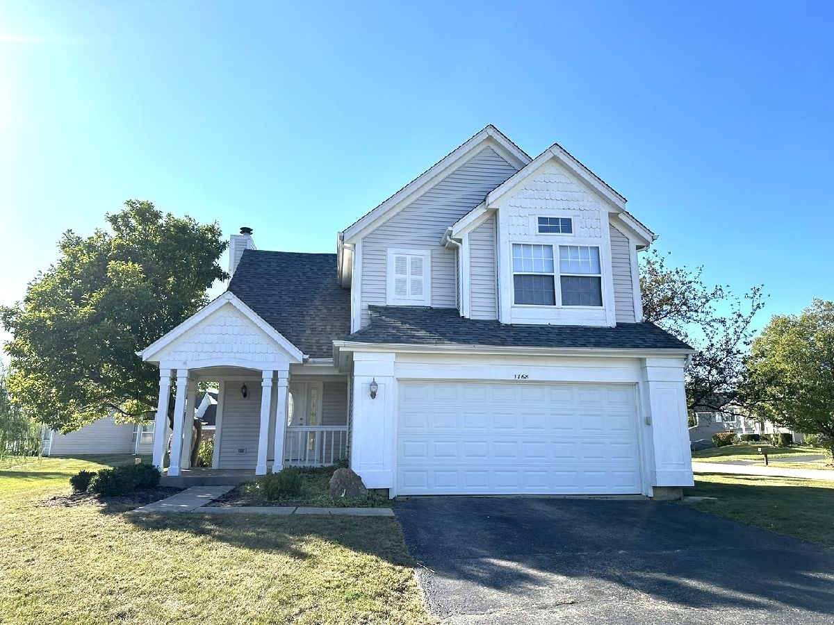 Townhomes & Condos & Homes Rented Fairfax Commons Bartlett Illinois, 1768 Penny