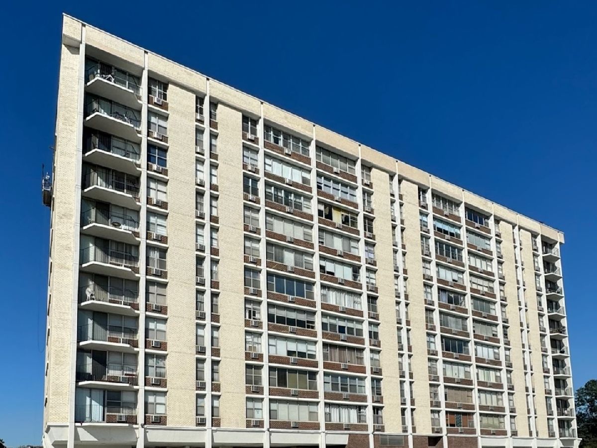 Condominiums Sold Lombard Tower Lombard Illinois, 33 Main