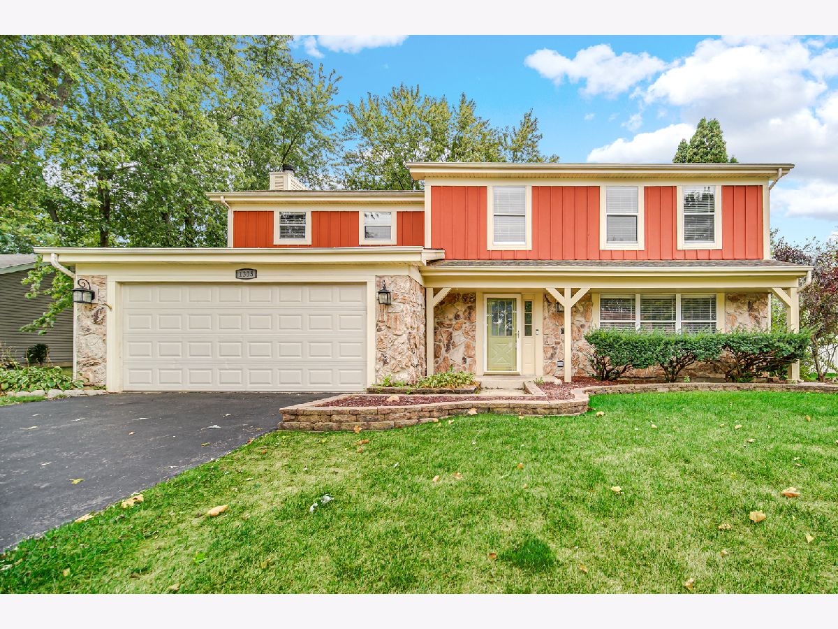Homes & Condos & Townhomes Sold Spring Creek Farms Algonquin Illinois, 1305 Red Coach