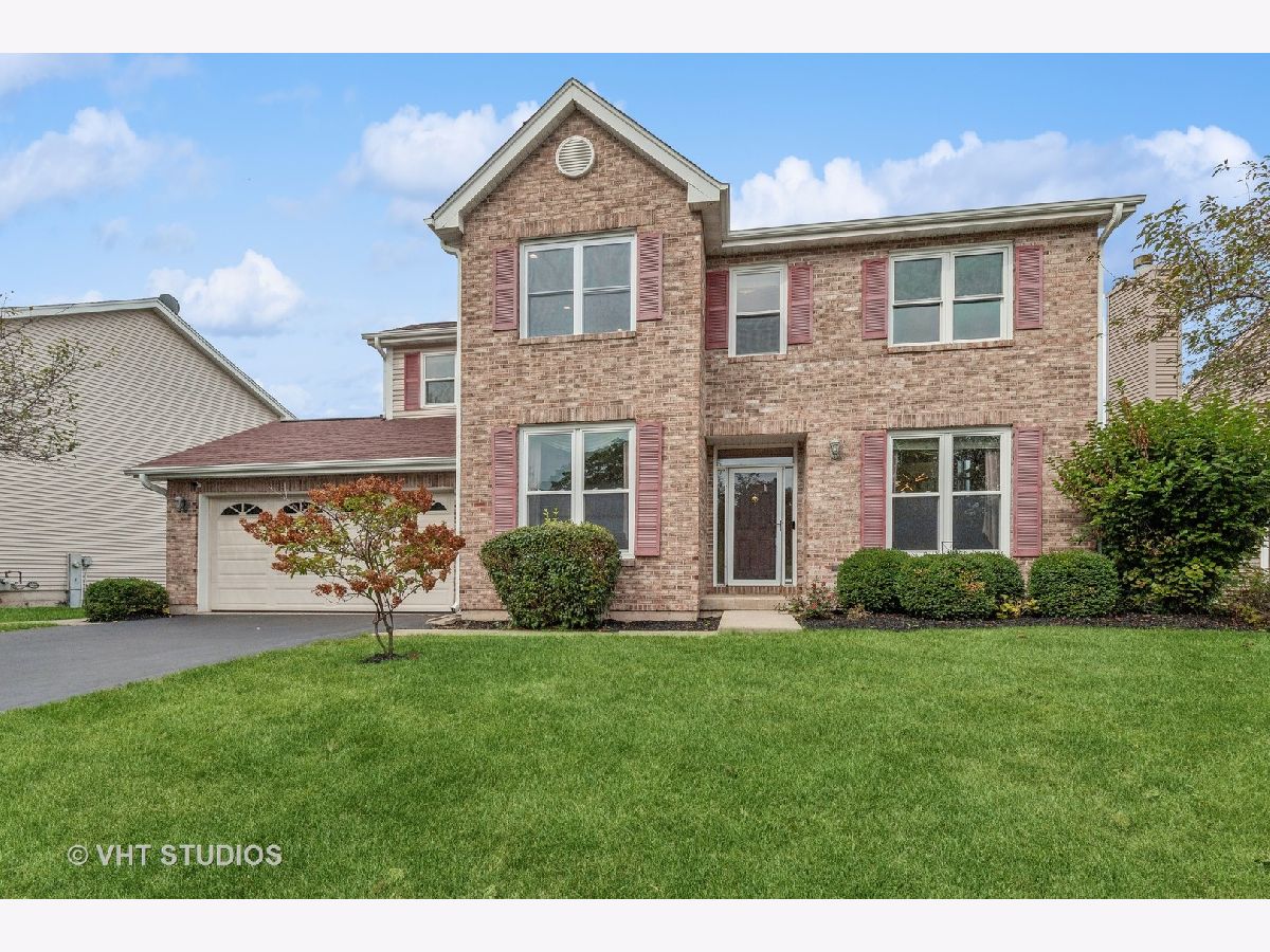 Homes & Townhomes Sold Heron Harbor Antioch Illinois, 1152 Hillside