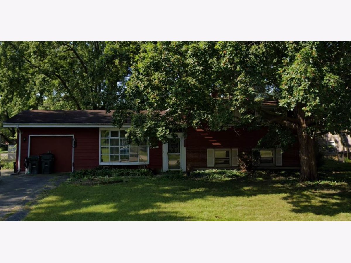 Homes Sold Venetian Village Lindenhurst Illinois, 2203 Sprucewood