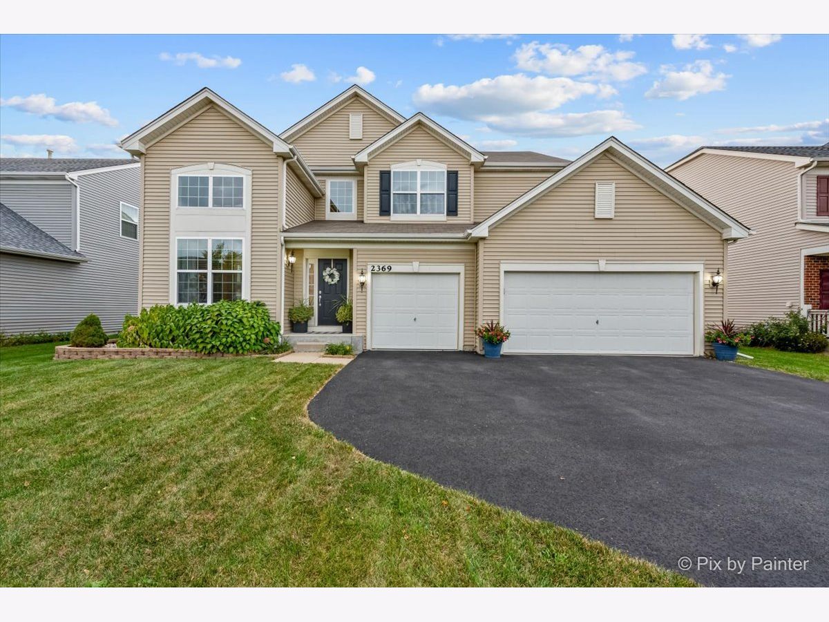 Homes Sold Saratoga Springs Montgomery Illinois, 2369 Mayfield
