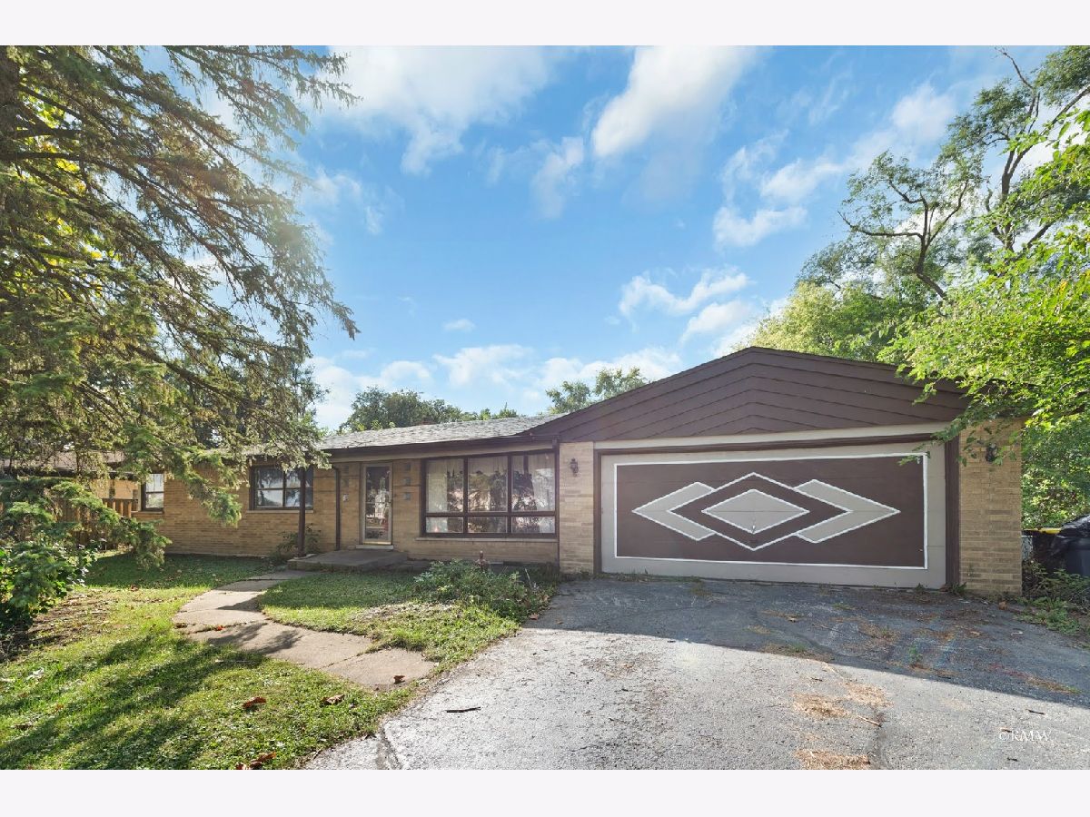 Homes Sold Sunset Hills Schaumburg Illinois, 1516 Plum Grove