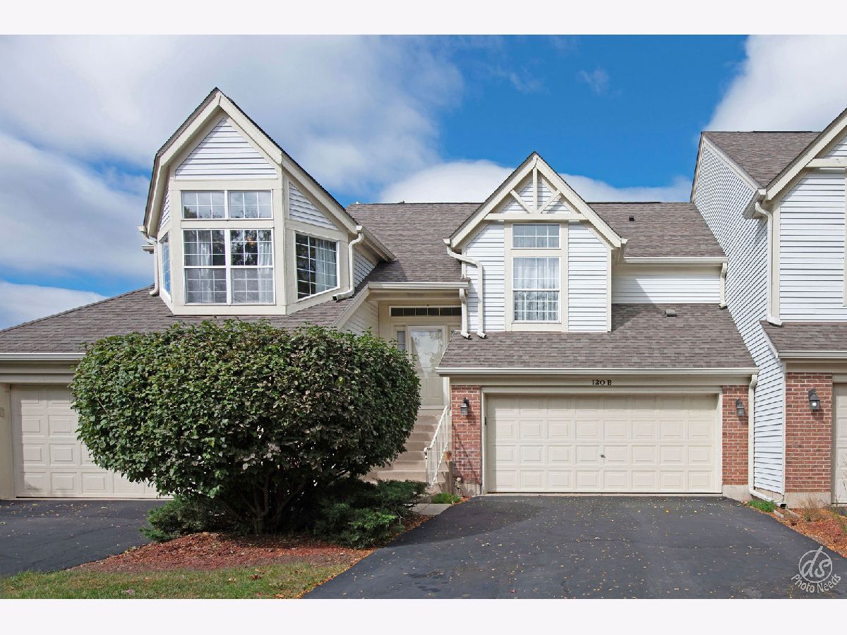 Townhomes Sold Fox Hollow South Elgin Illinois, 120 Ione