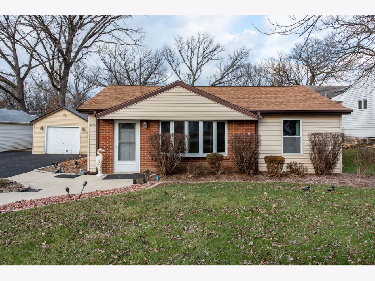 Homes Sold Wildwood Grayslake Illinois, 17768 Iroquois