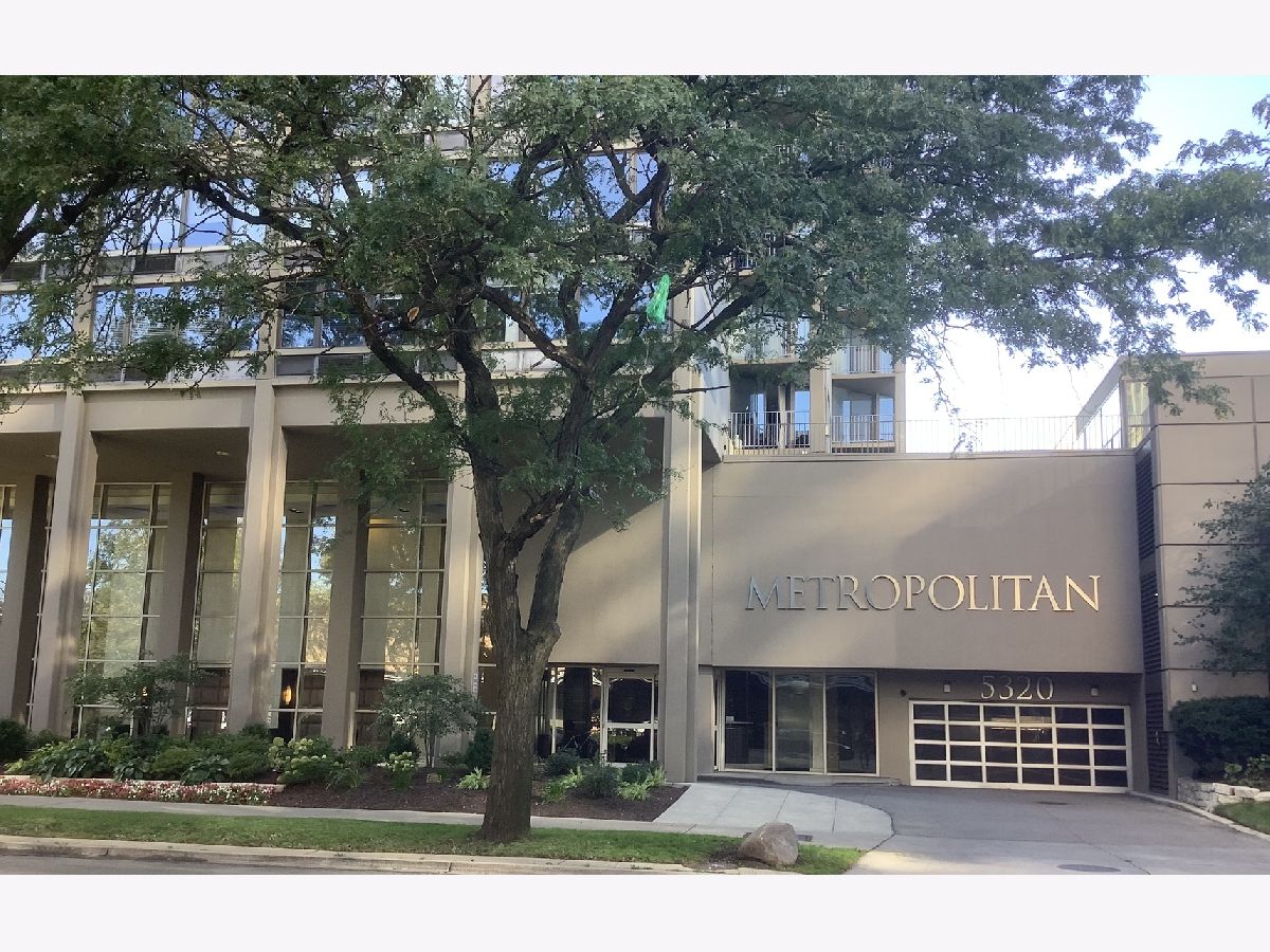 Condominiums & Homes Sold Edgewater Beach Chicago Illinois, 5320 Sheridan