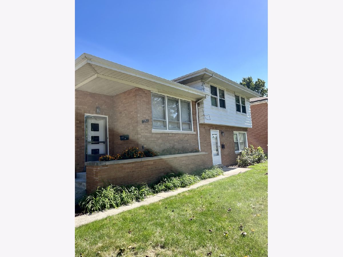  Rented La Grange Park Illinois, 737 Barnsdale