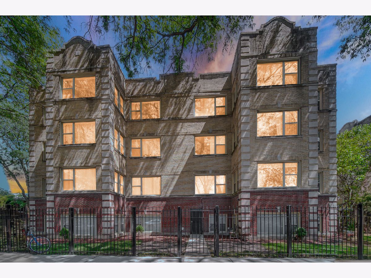 Condominiums Sold Harding Court Condos Chicago Illinois, 4849 Harding