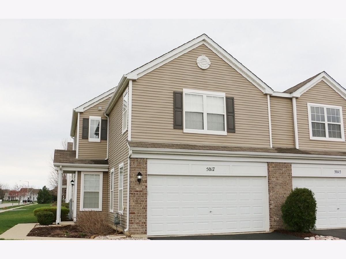 Townhomes & Condos & Homes Rented Hampton Glen Plainfield Illinois, 5017 Montauk