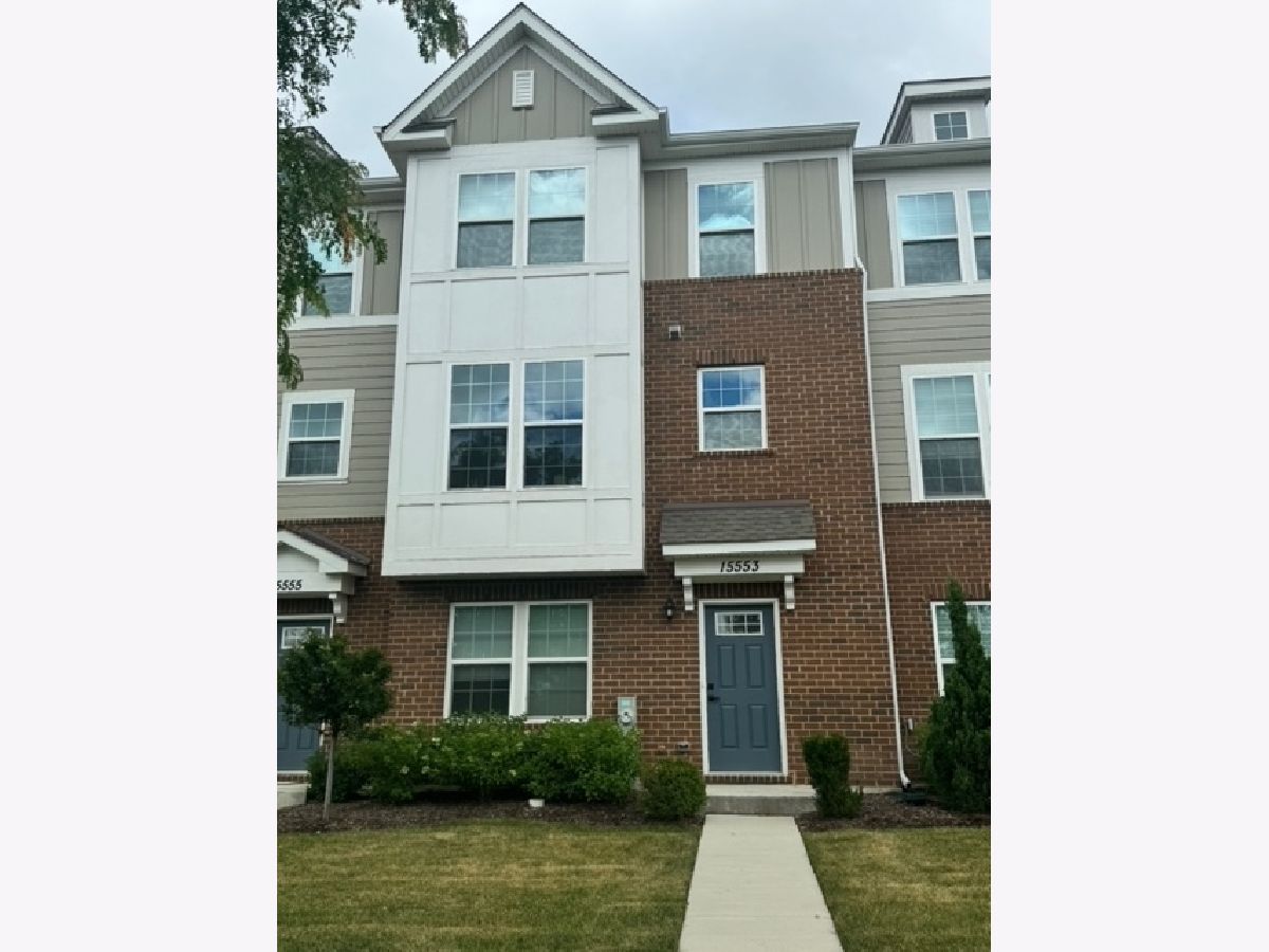Townhomes & Homes Rented Colette Highlands Orland Park Illinois, 15553 Alice Mae