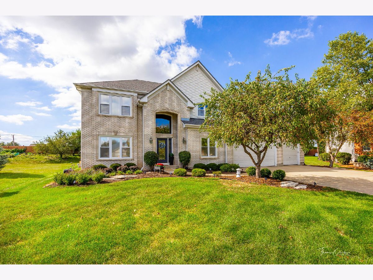 Homes Sold South Pointe Naperville Illinois, 5636 Bergamot