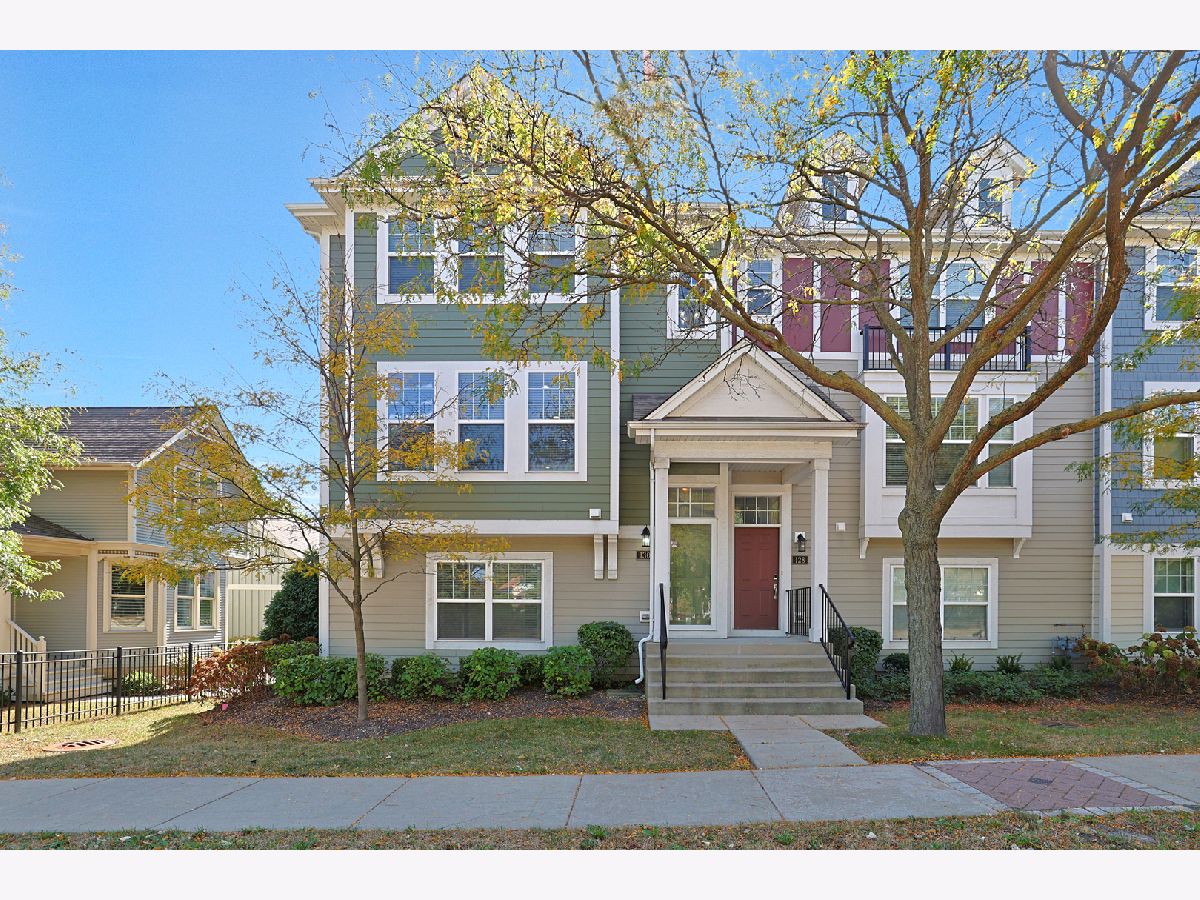 Townhomes & Homes Sold Waterbury Schaumburg Illinois, 130 Waterbury