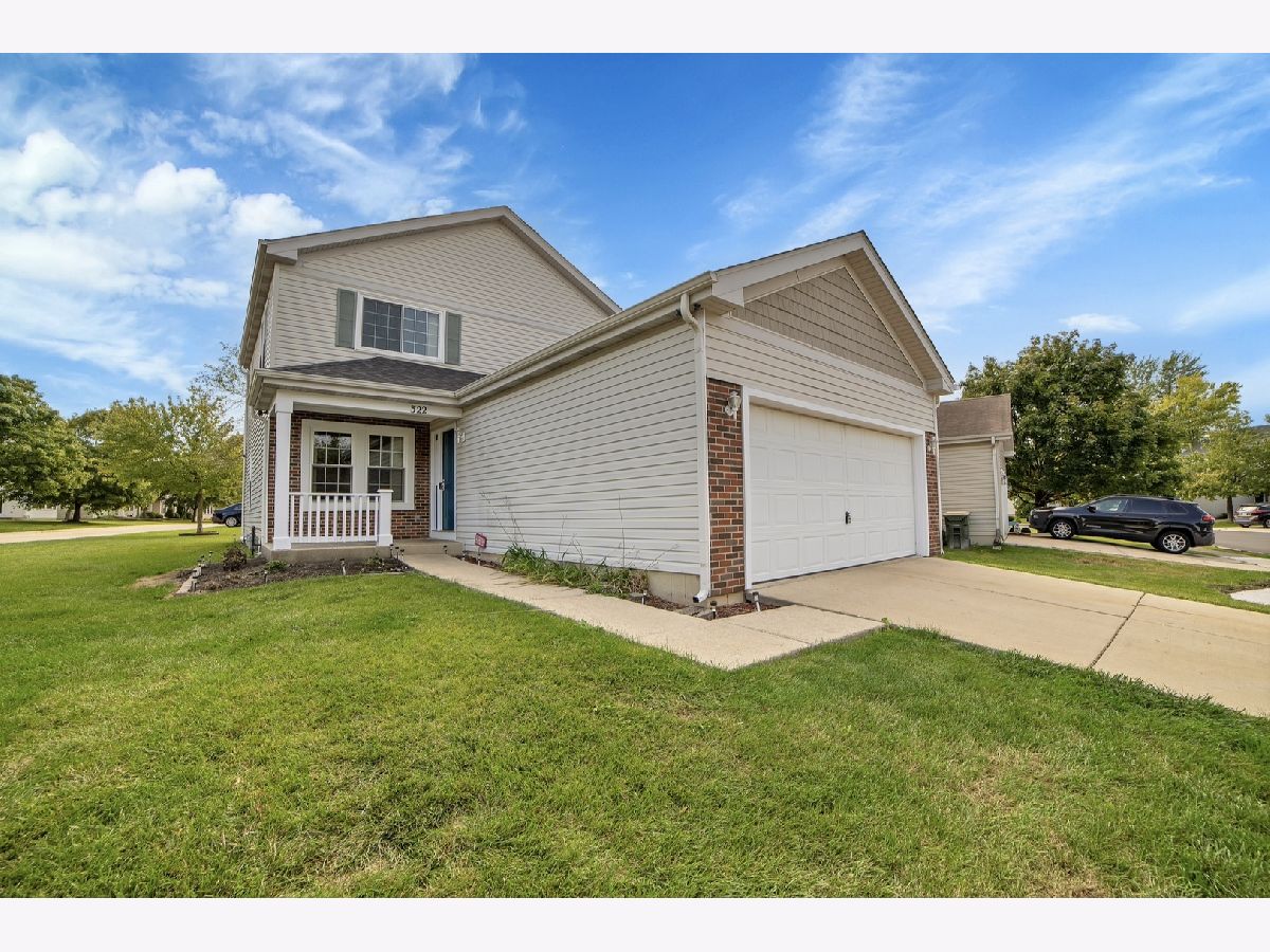Homes & Townhomes & Condos Sold Ogden Falls Oswego Illinois, 322 Waterbury