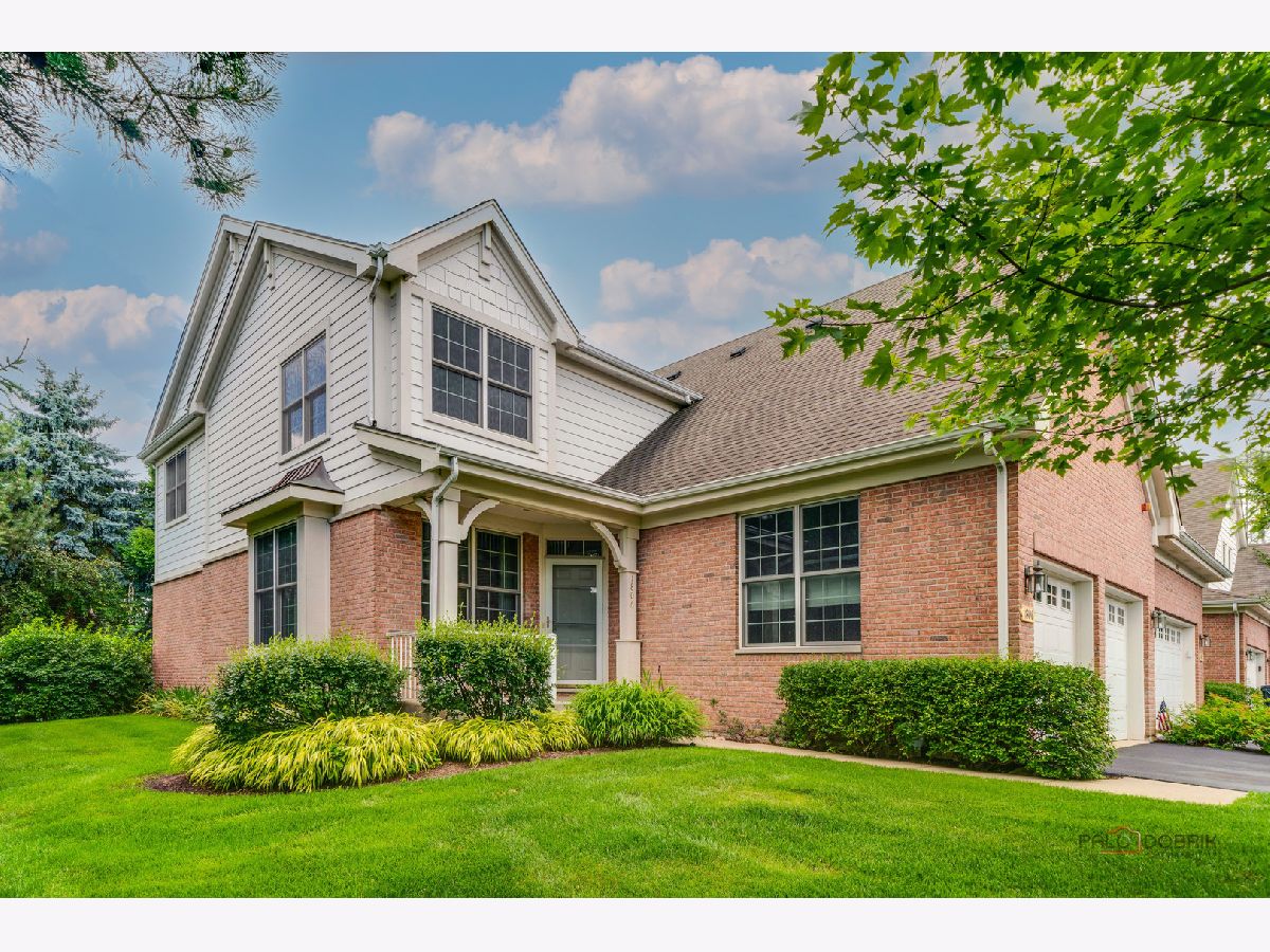 Townhomes Sold Victoria Park Libertyville Illinois, 1806 Torrey