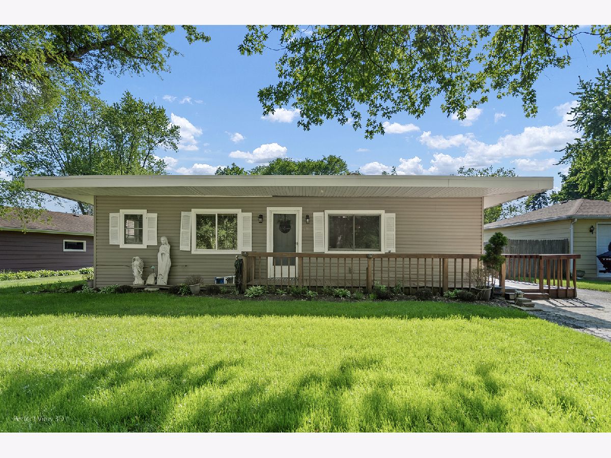 Homes Sold Crystal Lawns Joliet Illinois, 211 Greenview