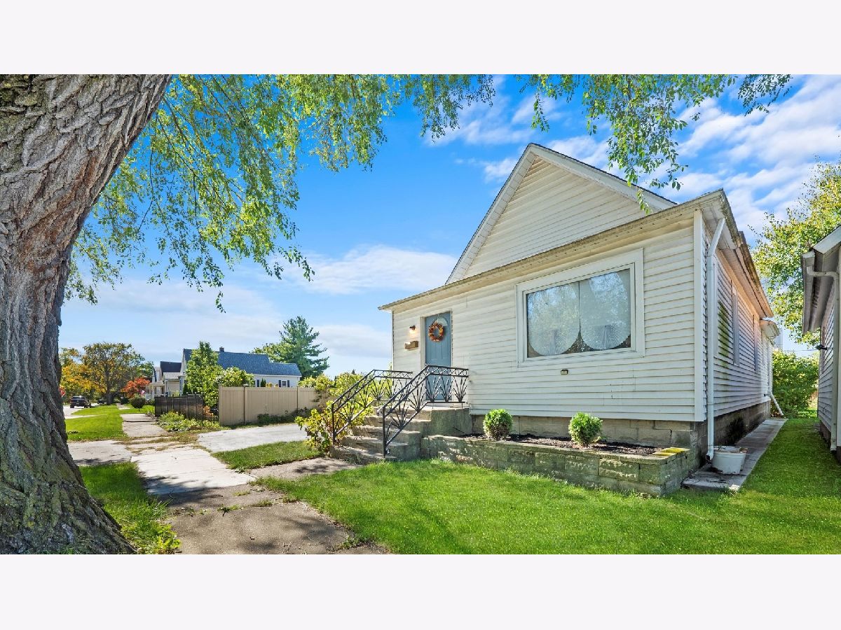 Homes Sold Columbia Heights Steger Illinois, 3442 Wallace