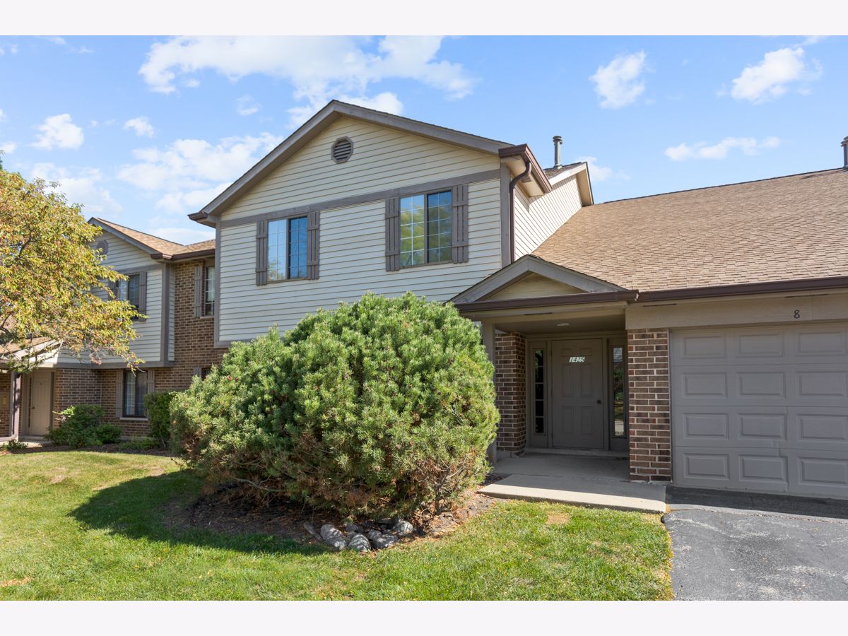 Townhomes & Condos Sold Pheasant Trail Arlington Heights Illinois, 1425 Partridge
