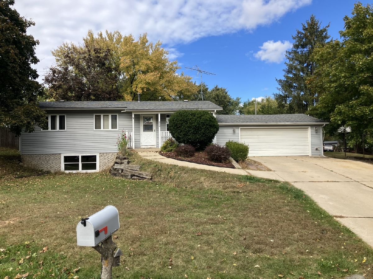 Homes Sold Pistakee Hills Mchenry Illinois, 814 Oeffling