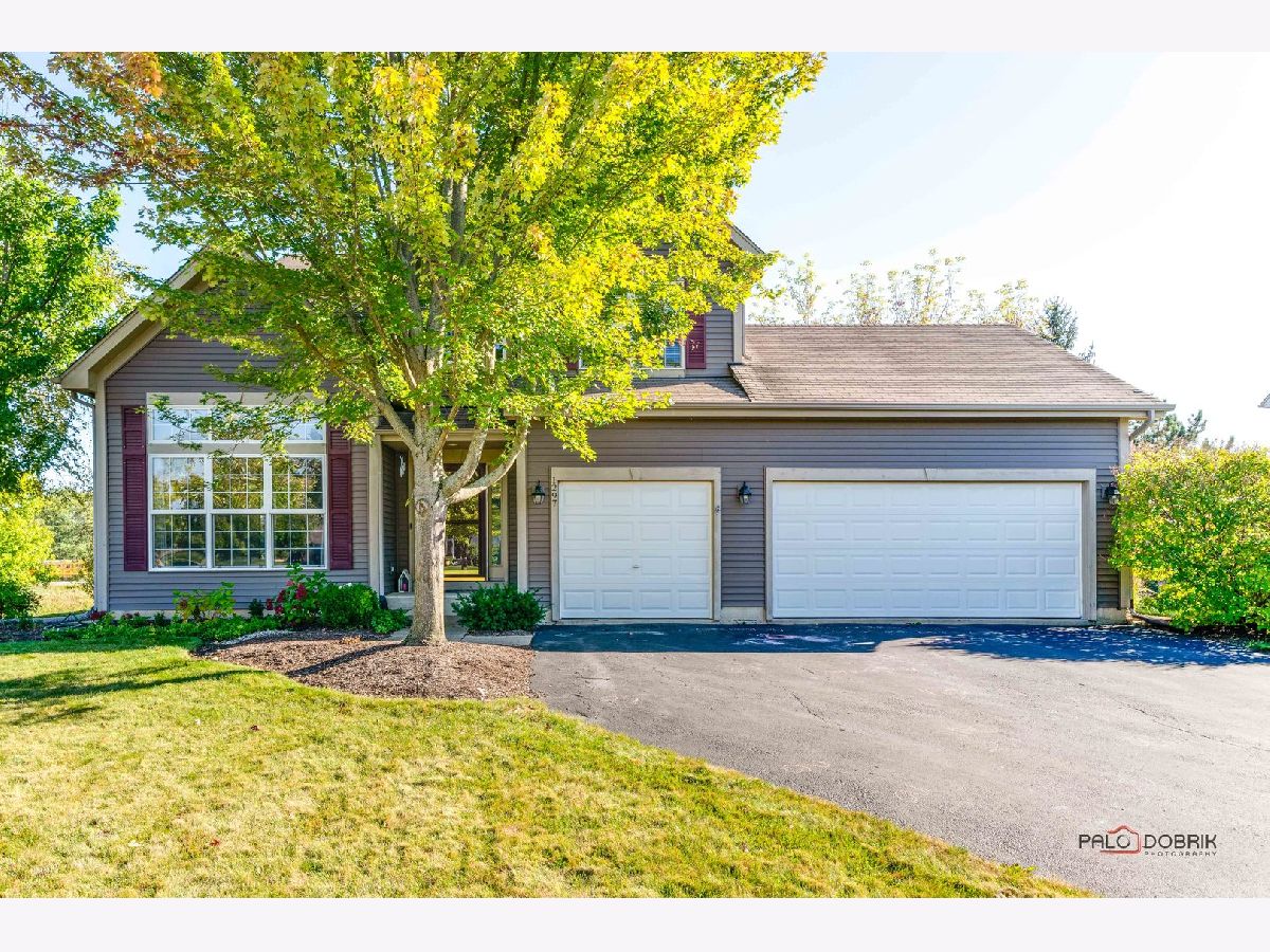 Homes Sold Willows Edge Crystal Lake Illinois, 1297 Boxwood