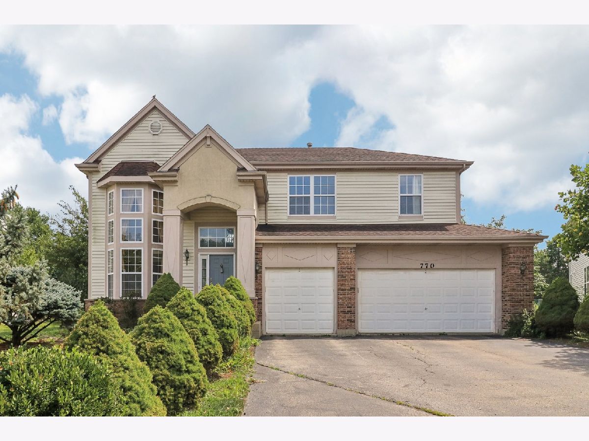Homes Sold Cambridge Walk Carol Stream Illinois, 770 Castleton