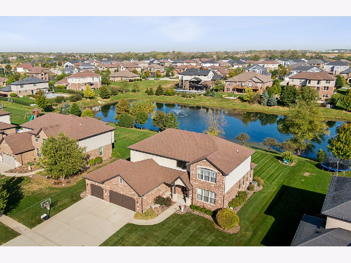 Homes Sold Prairie Ridge Estates New Lenox Illinois, 15740 Valley View