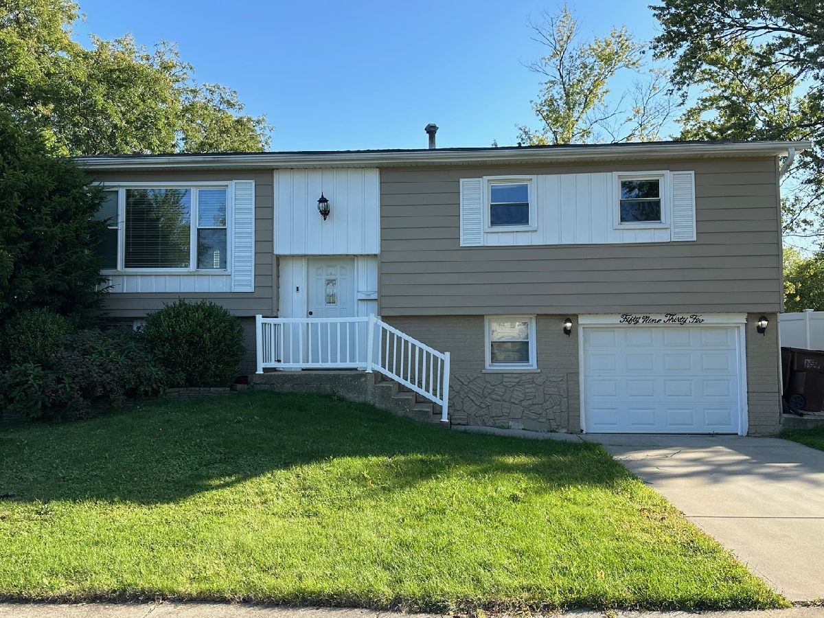 Homes Sold El Morro Oak Forest Illinois, 5935 Stuart