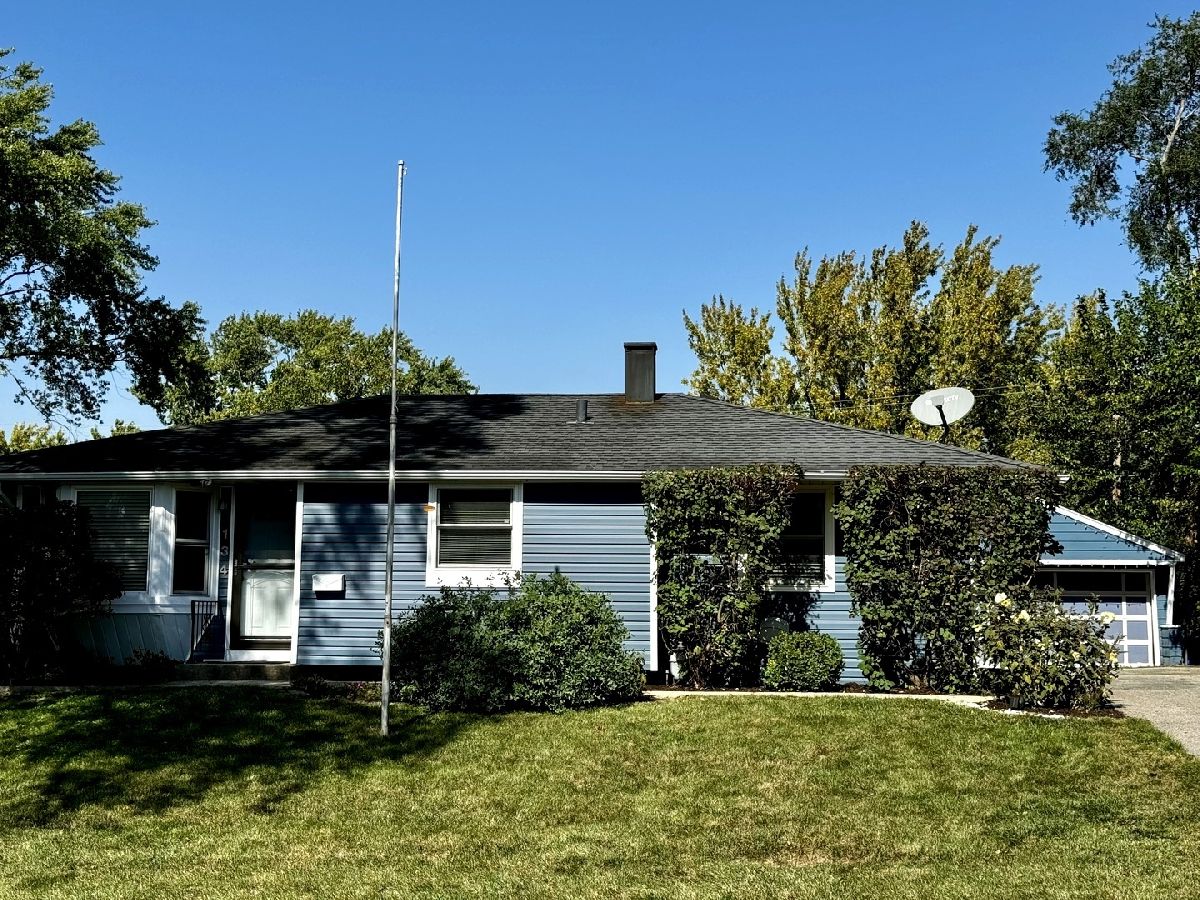 Homes & Townhomes Sold Golf View Highlands Carpentersville Illinois, 134 Toro